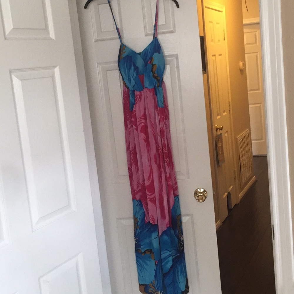 Summer dress by Ace Fashion